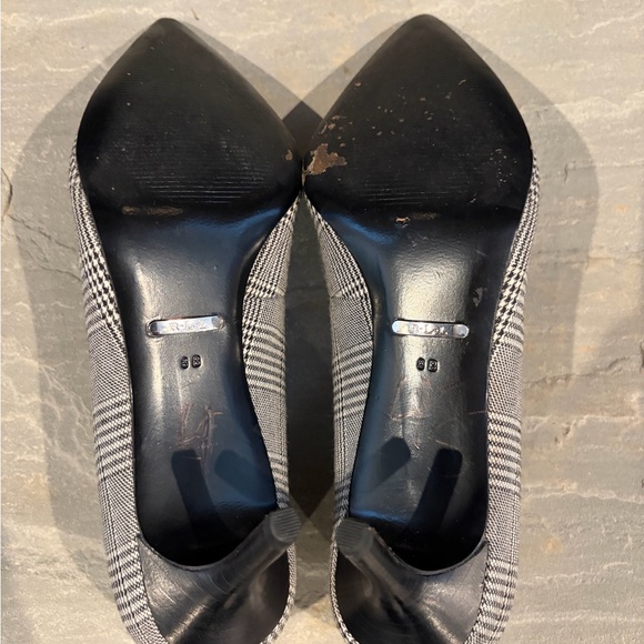 Ralph Lauren Black/White Plaid Office Heels Size 8 - Picture 4 of 7